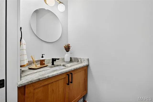 $799,000 | 215 North Sarah Street, Unit 7, St. Louis, MO 63108