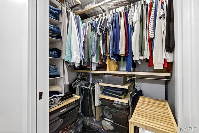 $799,000 | 215 North Sarah Street, Unit 7, St. Louis, MO 63108