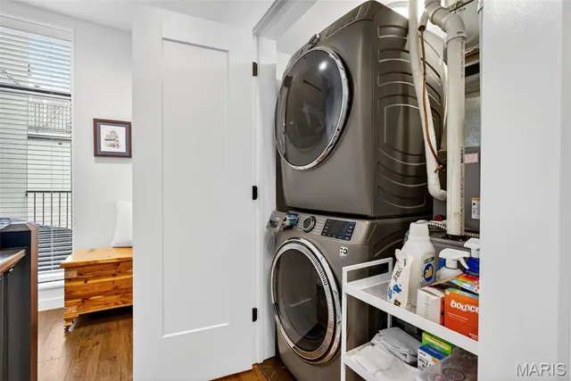 $799,000 | 215 North Sarah Street, Unit 7, St. Louis, MO 63108