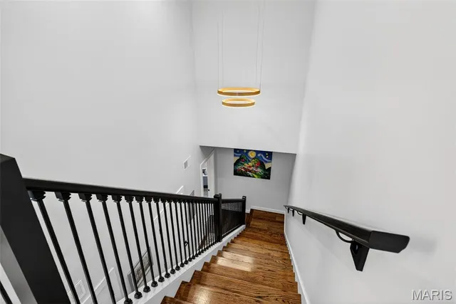 $799,000 | 215 North Sarah Street, Unit 7, St. Louis, MO 63108