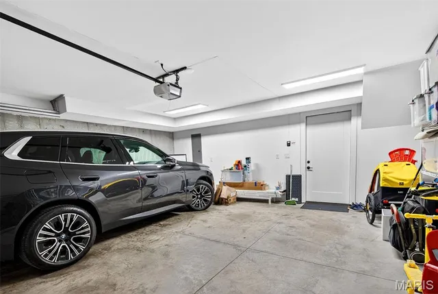 $799,000 | 215 North Sarah Street, Unit 7, St. Louis, MO 63108