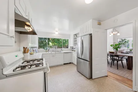 $1,495,000 | 17 10th Street, Petaluma, CA 94952