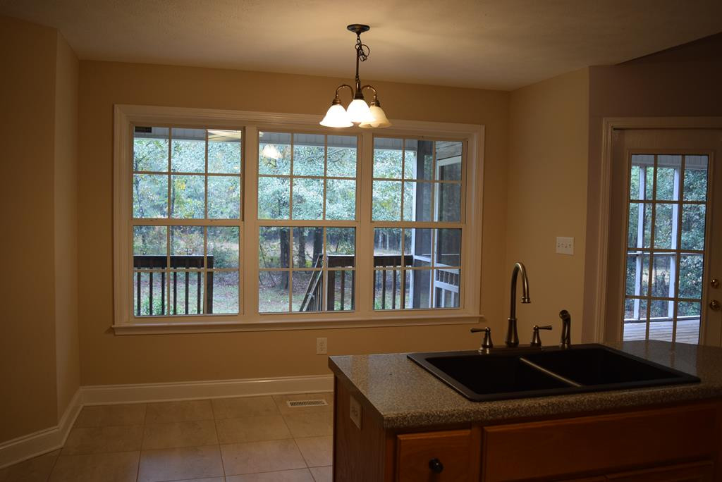 182 Hamelin Road Aiken, SC 29805 - Photo 12 of 29 Breakfast