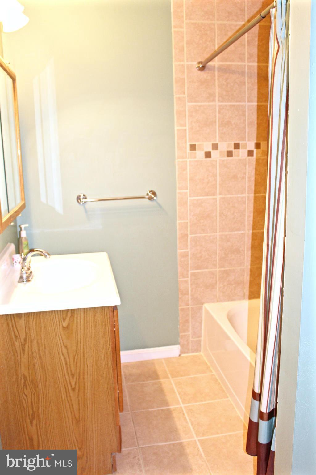 490 Swaggers Point Road Solomons, MD 20688 - Photo 18 of 27 Bath