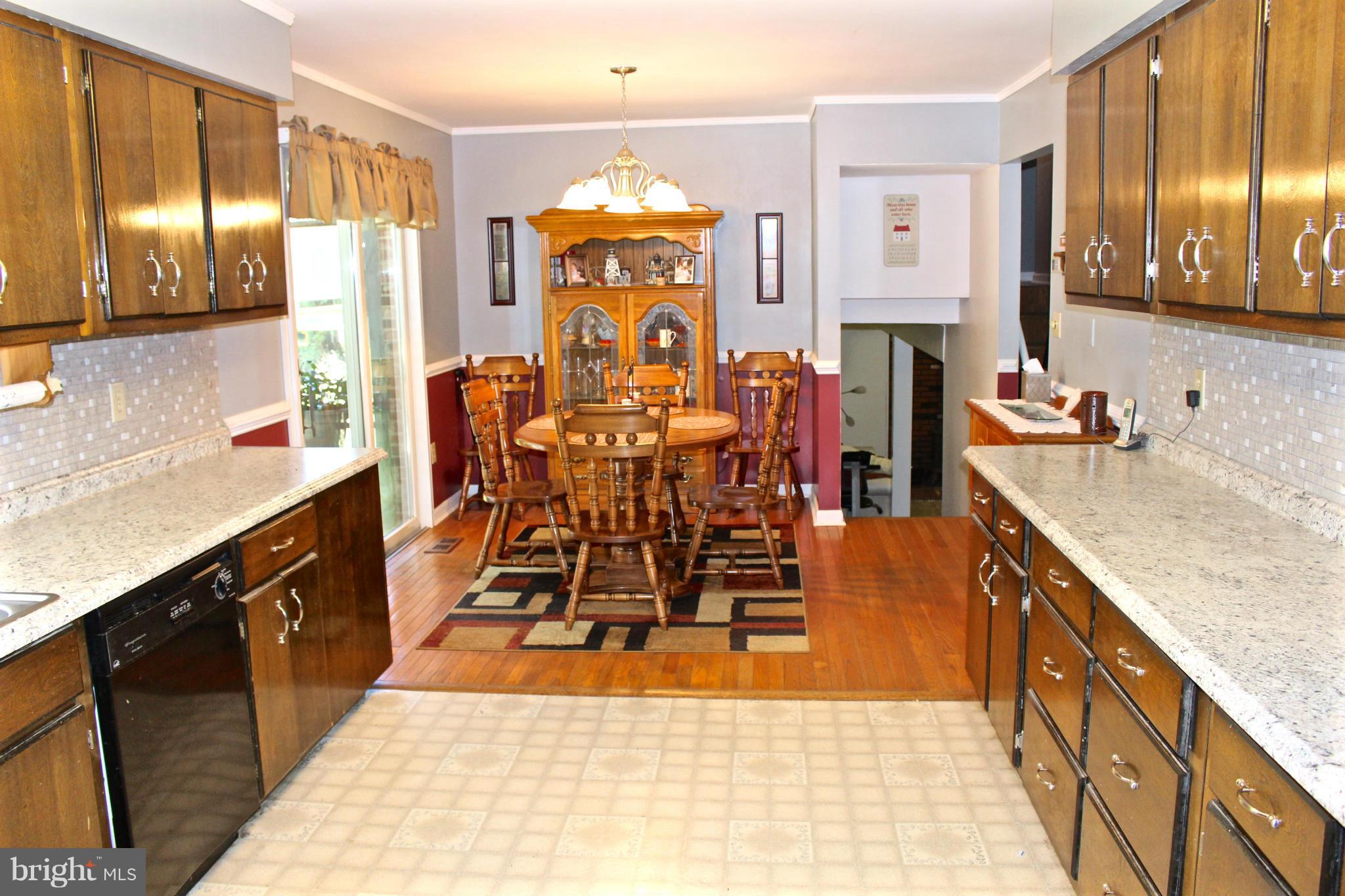 490 Swaggers Point Road Solomons, MD 20688 - Photo 10 of 27 Kitchen
