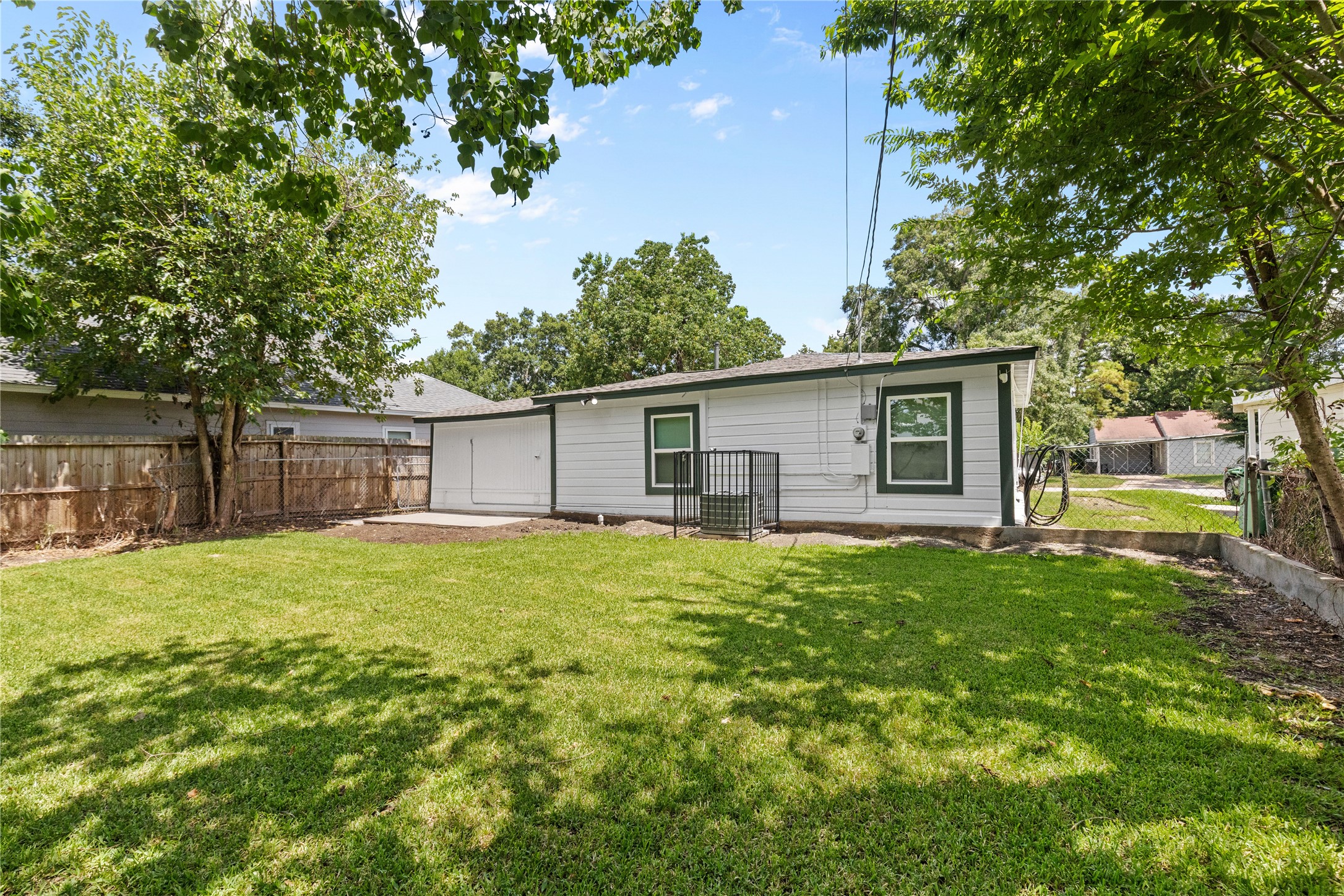 4838 Van Fleet Street Houston, TX 77033 - Photo 19 of 19