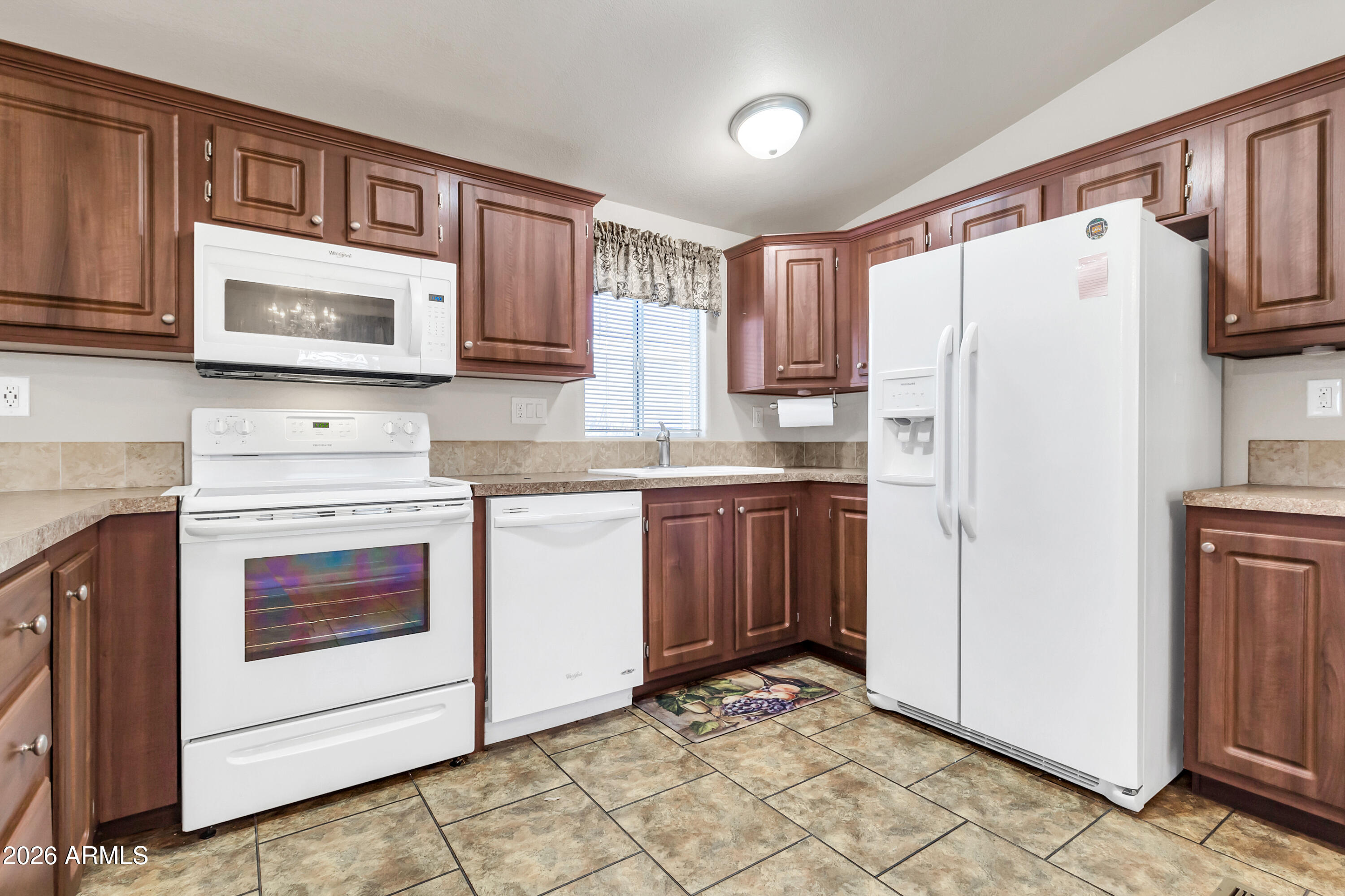 652 South Ellsworth Road, Unit 16 Mesa, AZ 85208 - Photo 9 of 34 652 S Ellsworth Rd 16-9