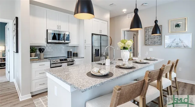 $2,025 | 201 Pilot Street, Unit E2A, Savannah, GA 31401