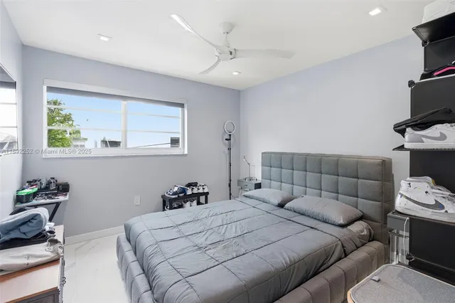 $5,000 | 1428 Euclid Avenue, Unit 207, Miami Beach, FL 33139
