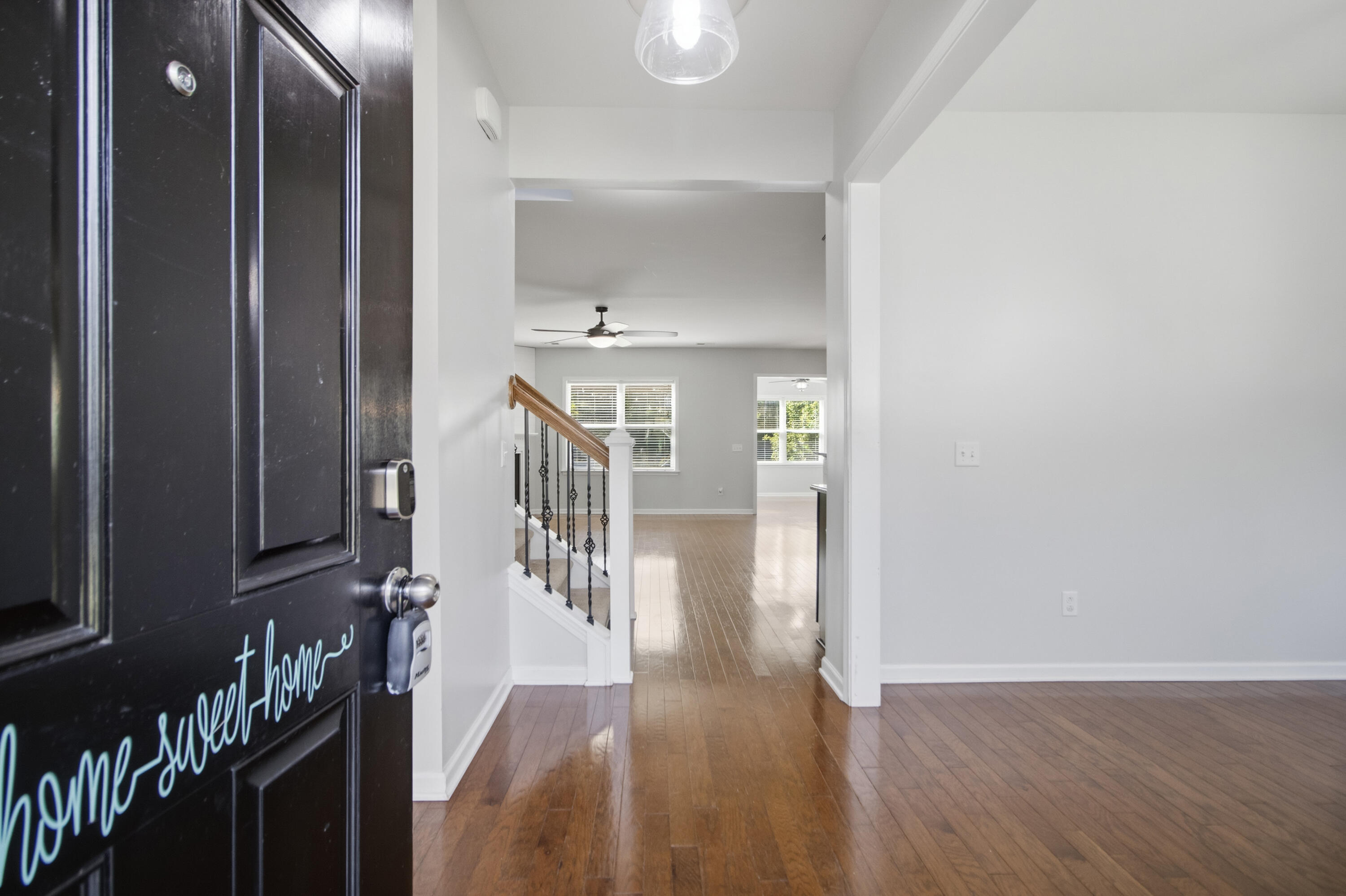 271 Decatur Drive Summerville, SC 29486 - Photo 5 of 61