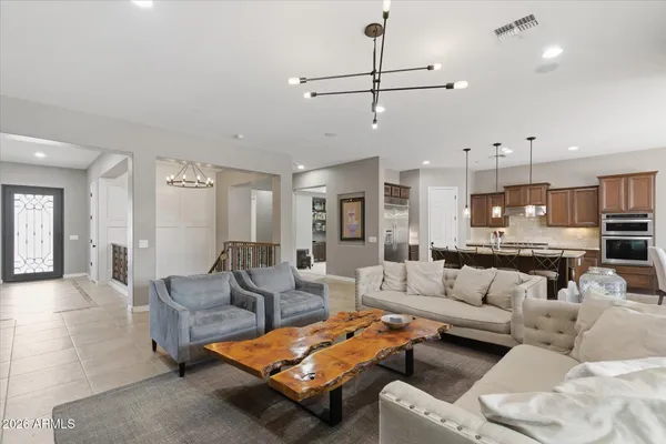 $1,240,000 | 3697 East Blue Ridge Place, Chandler, AZ 85249