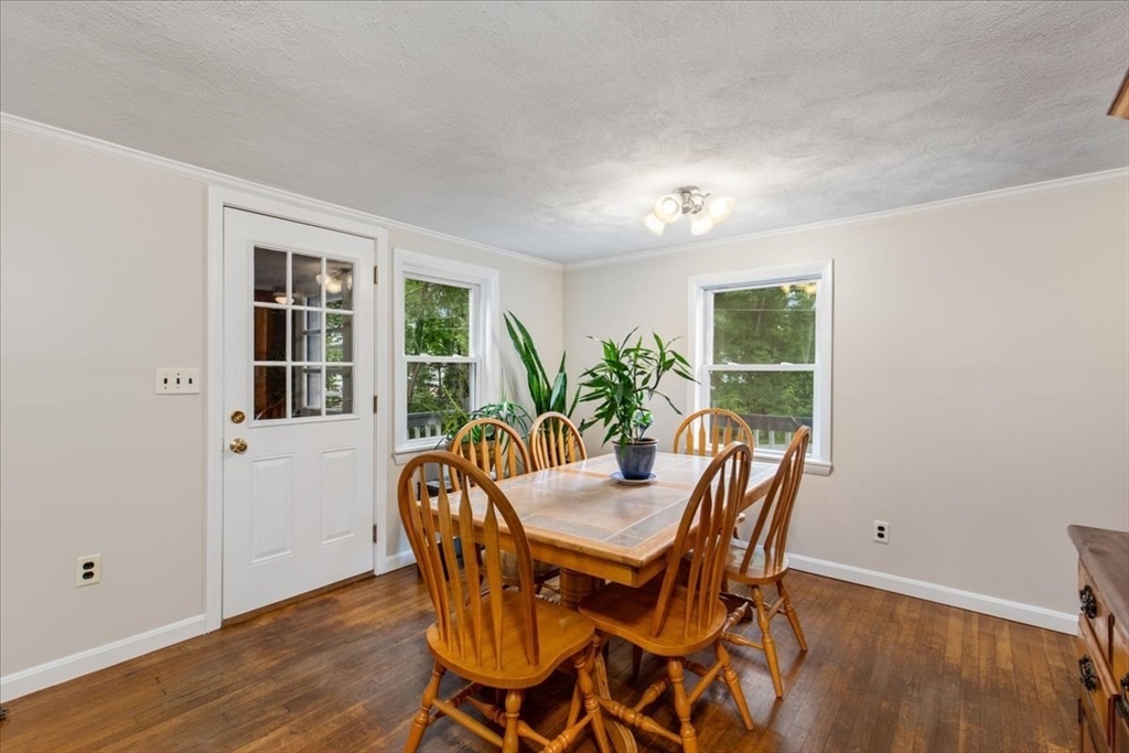 28 Burt Road Wilmington, MA 01887 - Photo 17 of 31 Gallery Image 17