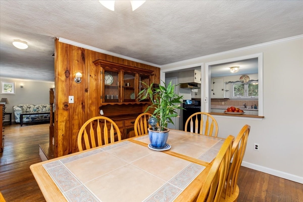 28 Burt Road Wilmington, MA 01887 - Photo 19 of 31 Gallery Image 19