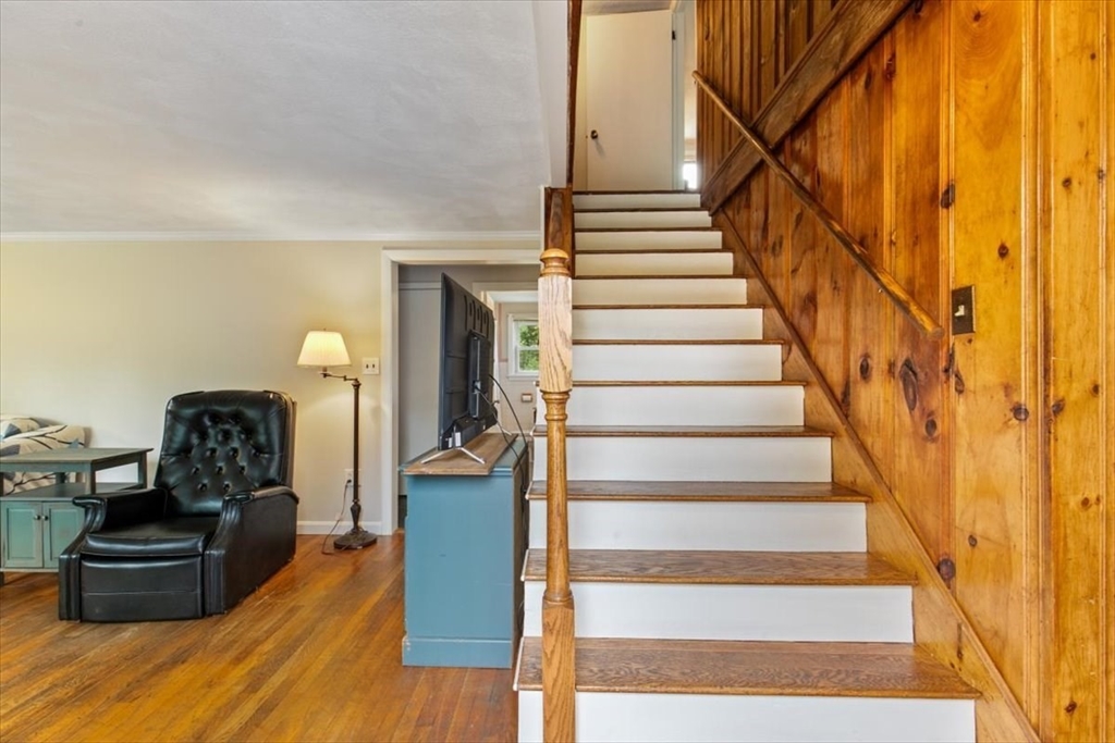 28 Burt Road Wilmington, MA 01887 - Photo 6 of 31 Gallery Image 6