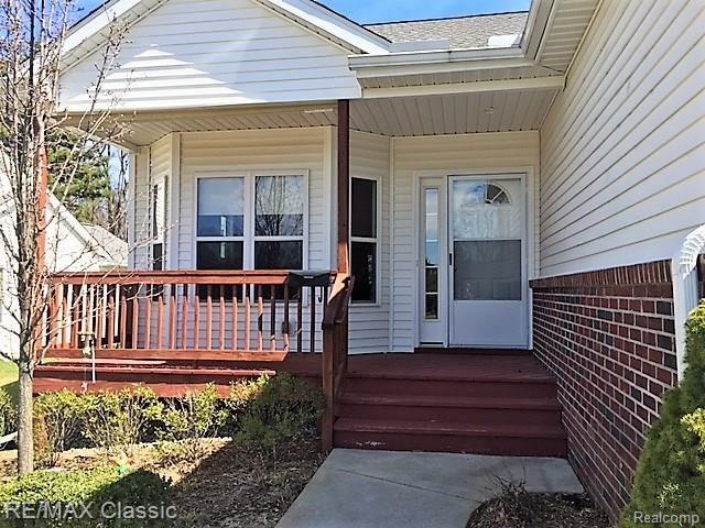 809 Nelson's Ridge Drive, Unit 7 Howell, MI 48843 - Photo 1 of 23 IMG_1149.jpg
