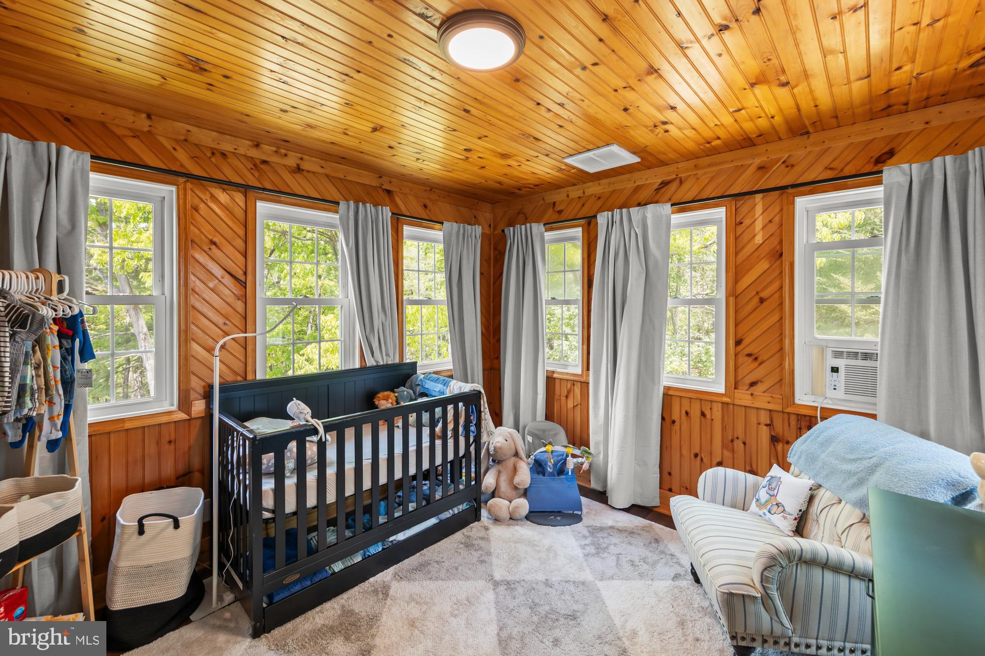 357 Hunting Ridge Road Winchester, VA 22603 - Photo 23 of 54 Den