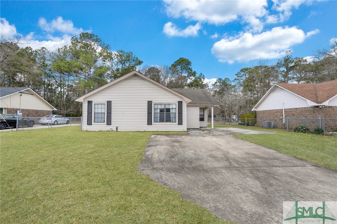 852 Ridgewood Way Hinesville, GA 31313 - Photo 1 of 32 Gallery Image 1
