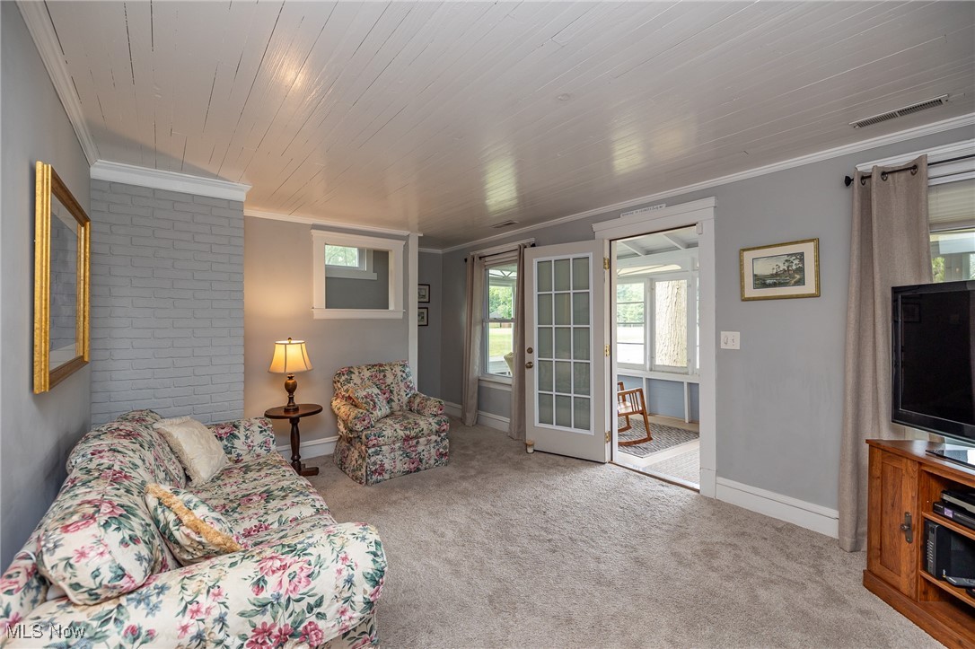 263 Sunset Road Avon Lake, OH 44012 - Photo 8 of 31 Gallery Image 8
