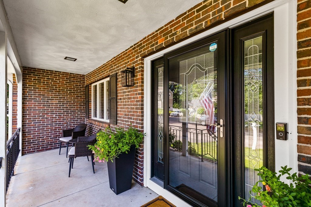 15 Stoughton Road Dedham, MA 02026 - Photo 4 of 37 Gallery Image 4
