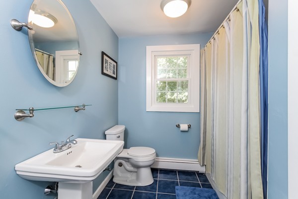 12 North Hill Road Westford, MA 01886 - Photo 10 of 17 Gallery Image 10