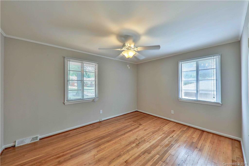 3121 Minnesota Road, Unit 3121 Charlotte, NC 28208 - Photo 13 of 17