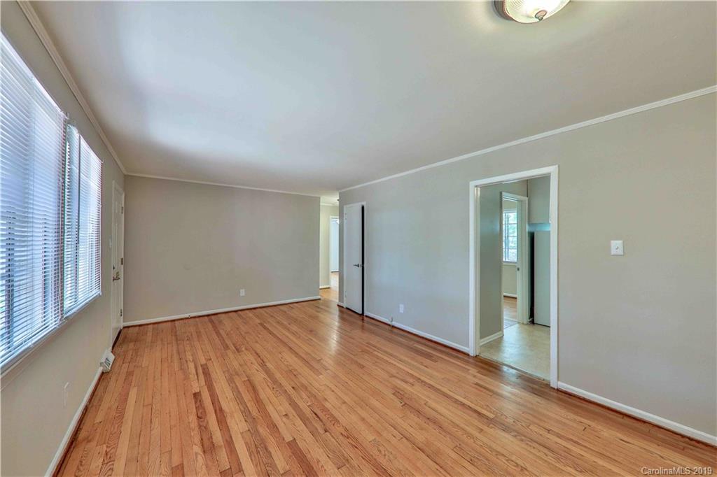 3121 Minnesota Road, Unit 3121 Charlotte, NC 28208 - Photo 4 of 17