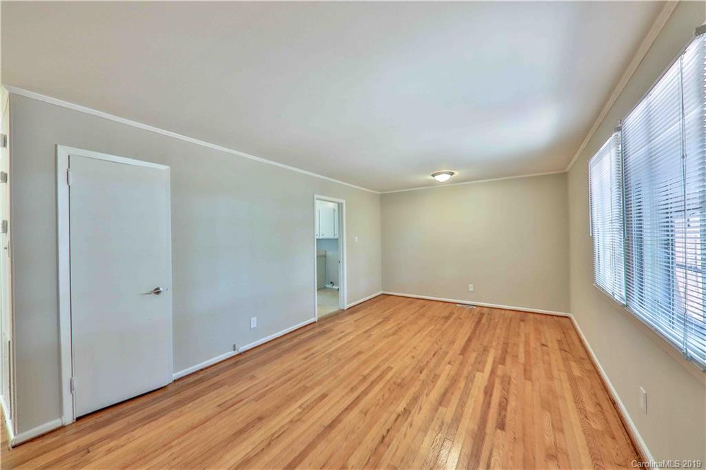 3121 Minnesota Road, Unit 3121 Charlotte, NC 28208 - Photo 5 of 17