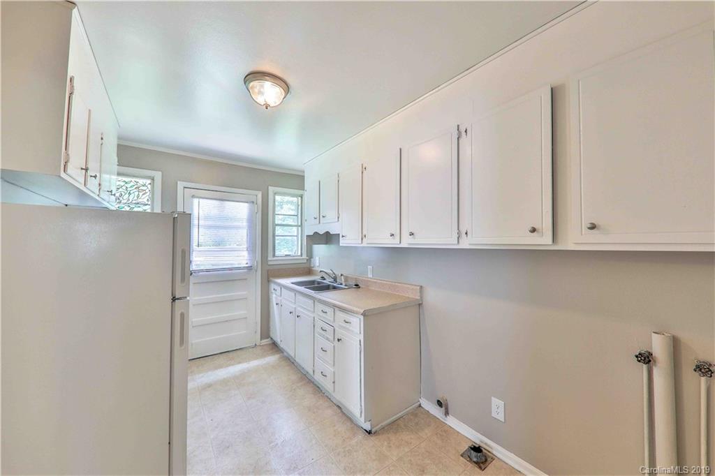 3121 Minnesota Road, Unit 3121 Charlotte, NC 28208 - Photo 6 of 17