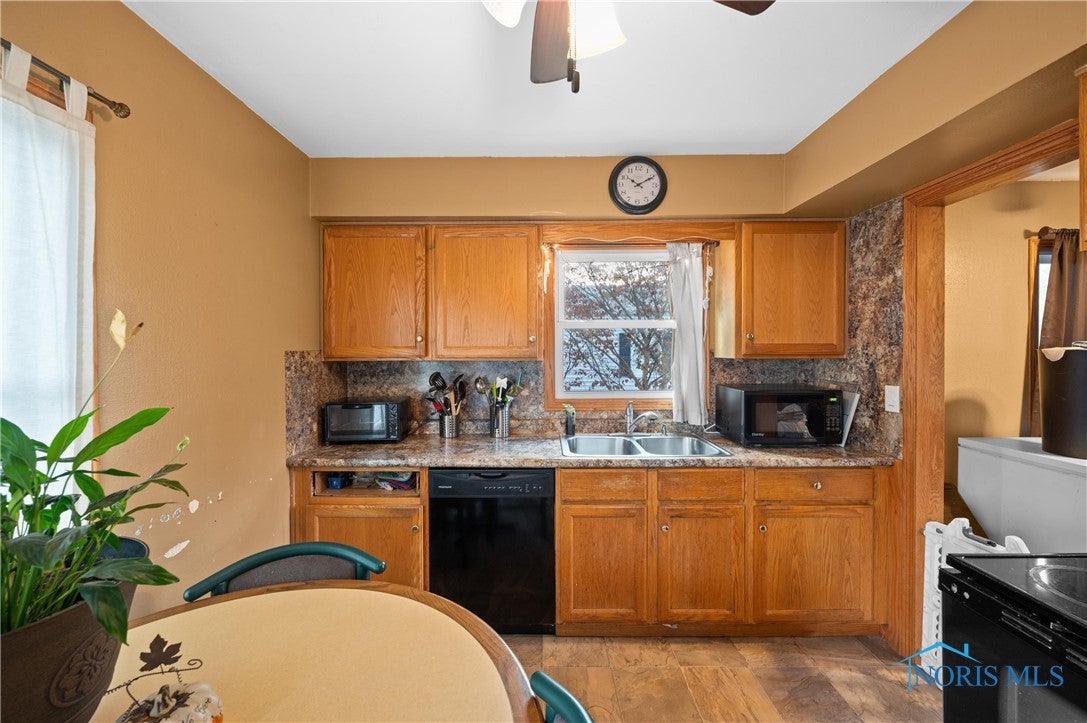 2909 Claredale Road Toledo, OH 43613 - Photo 14 of 17 Gallery Image 14