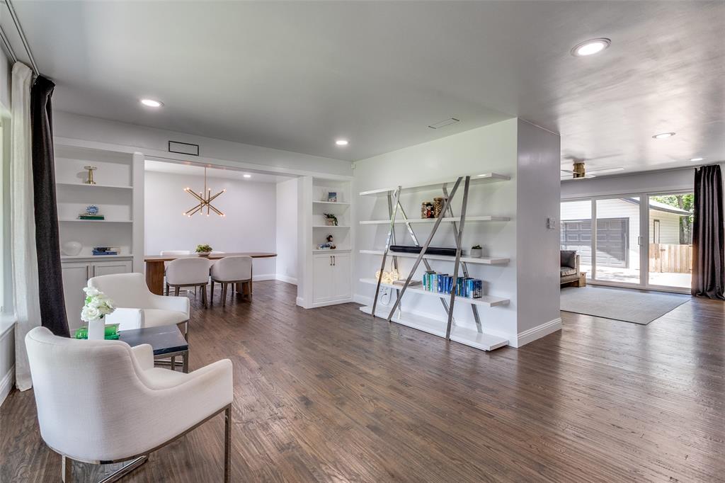7127 East Mockingbird Lane Dallas, TX 75214 - Photo 3 of 31 a living room with furniture and wooden floor