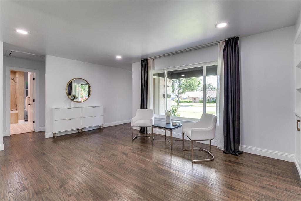 7127 East Mockingbird Lane Dallas, TX 75214 - Photo 6 of 31 a living room with furniture window and wooden floor