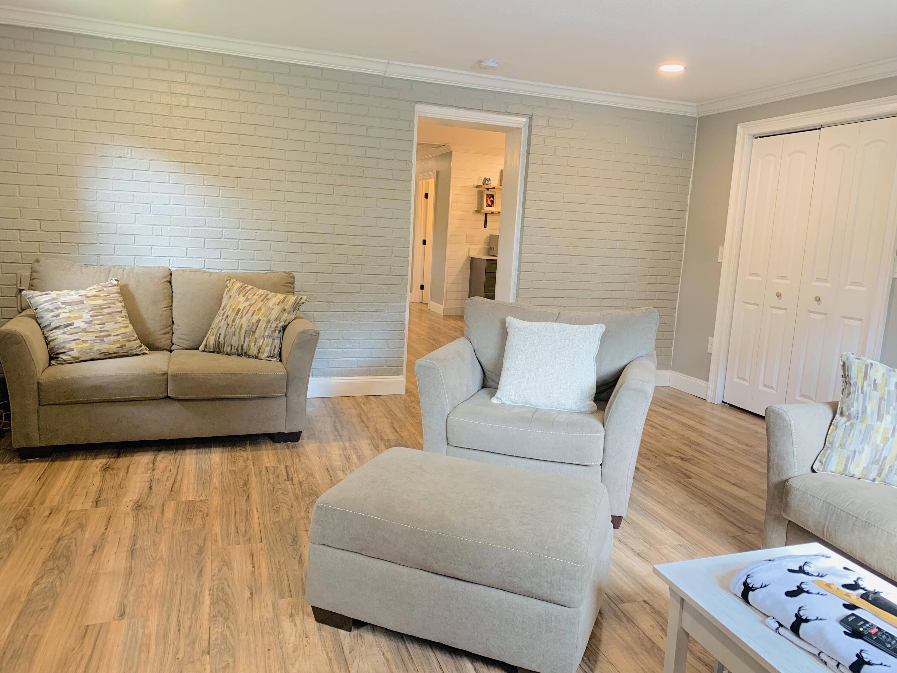 1757 Prospect Church Road Loudon, TN 37774 - Photo 11 of 25 Livingroom set up in bedroom 3