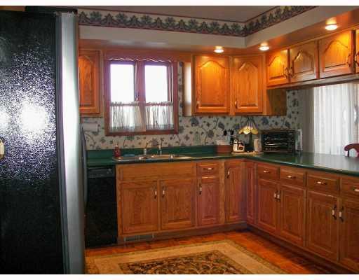 10080 Lochard Road Sidney, OH 45365 - Photo 4 of 12 Gallery Image 4