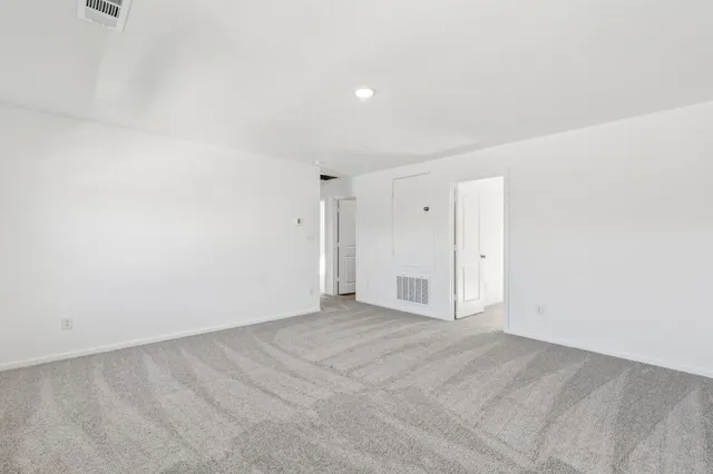 $323,280 | 618 Amber Falls Drive, Montgomery, TX 77356