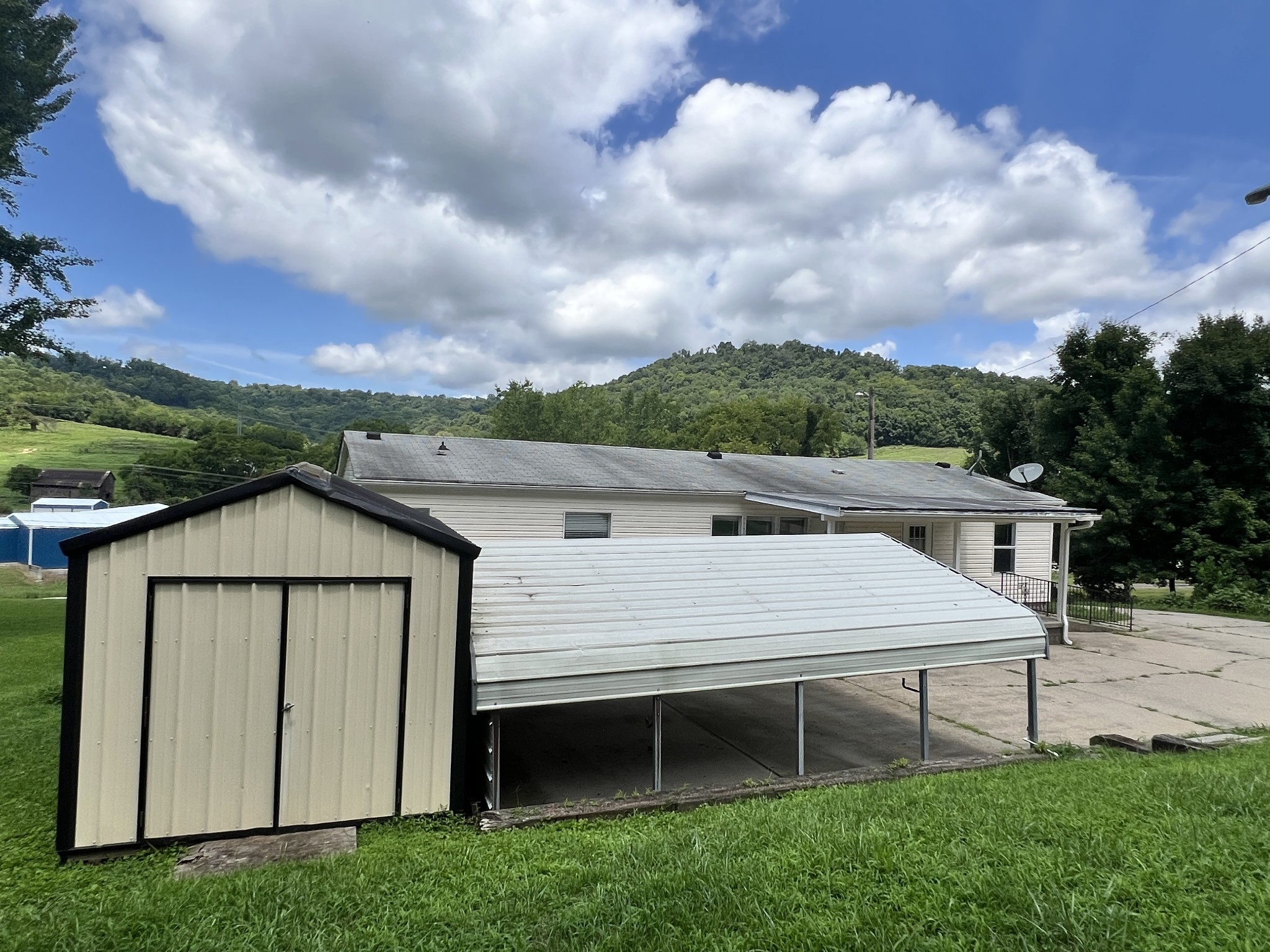 48 Turkey Creek Road Carthage, TN 37030 - Photo 4 of 24