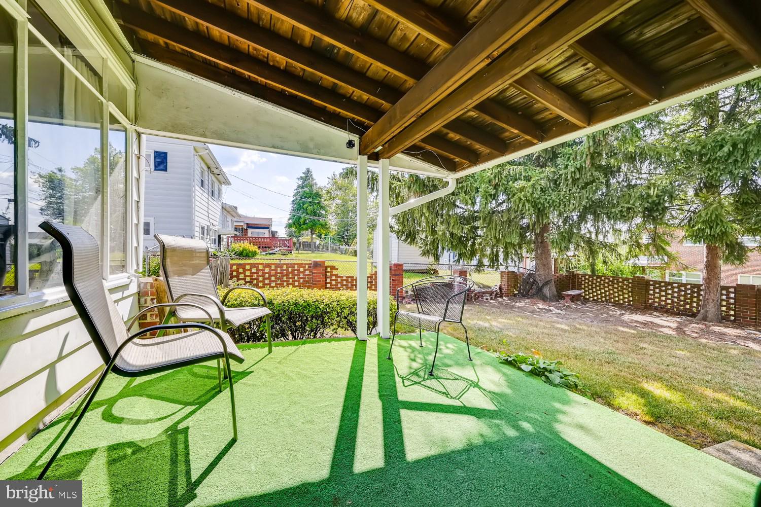 934 Sedgley Road Catonsville, MD 21228 - Photo 22 of 27 Backyard