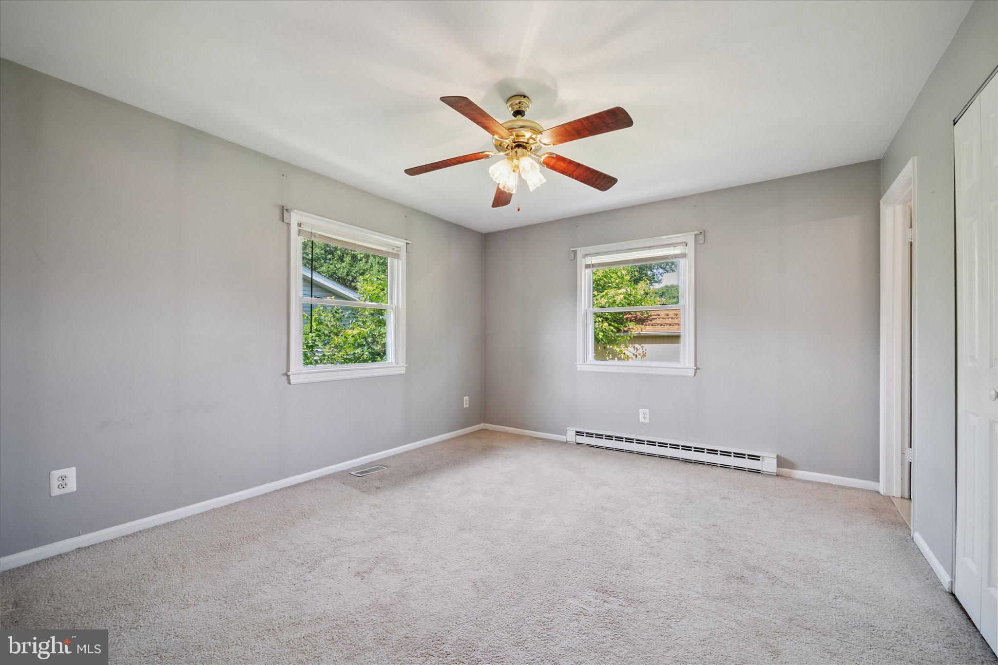 305 South Kennedy Road Sterling, VA 20164 - Photo 19 of 37 Gallery Image 19