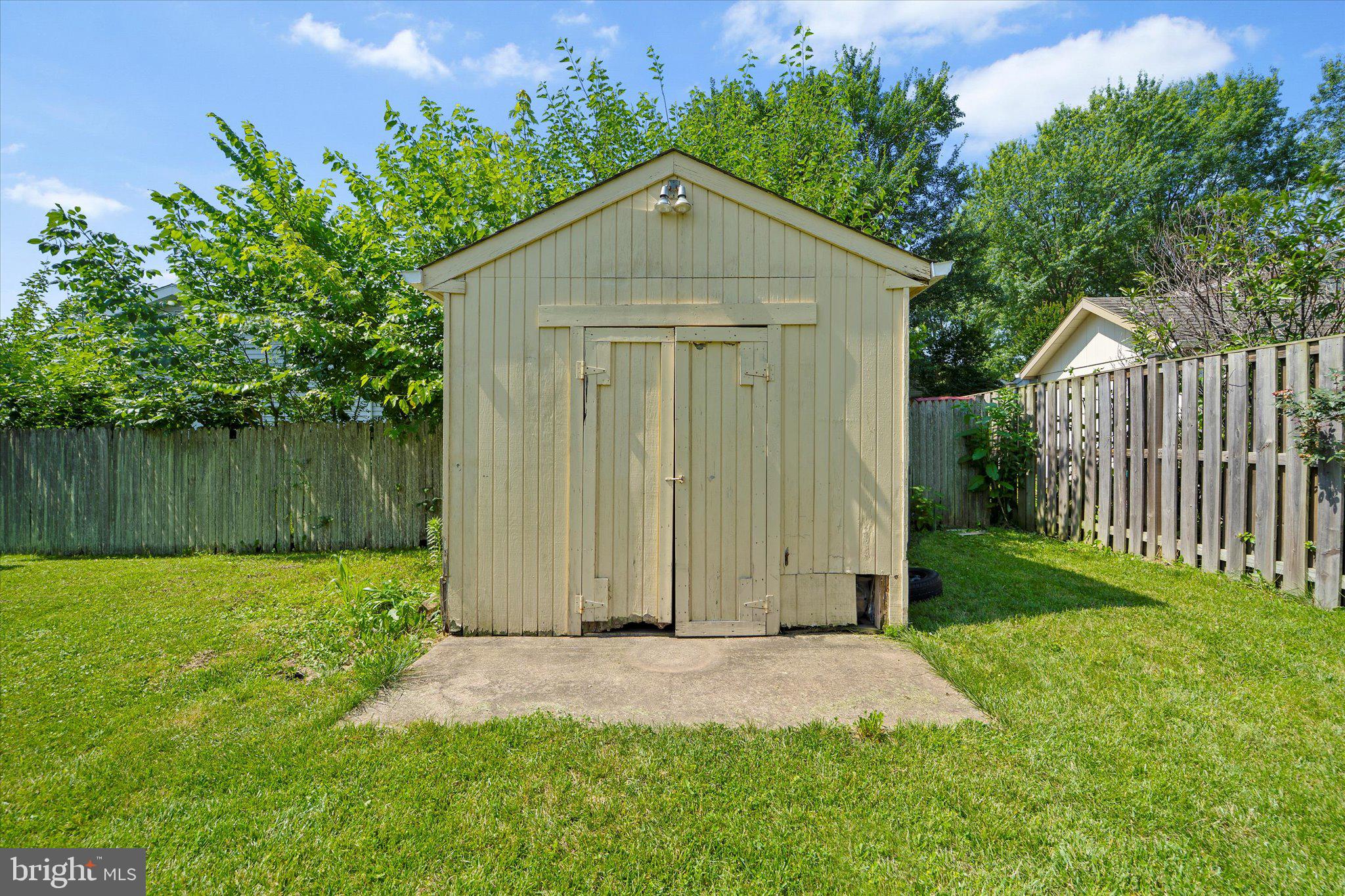 305 South Kennedy Road Sterling, VA 20164 - Photo 35 of 37 Gallery Image 35