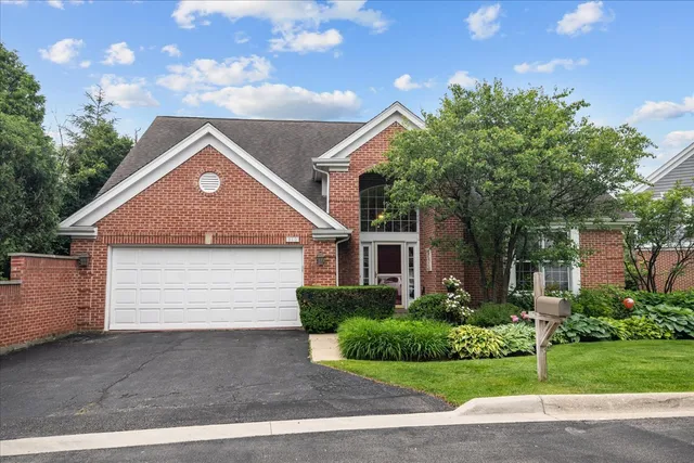 $650,000 | 850 Evergreen Way, Highland Park, IL 60035