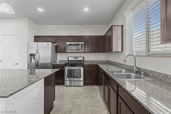 $2,195 | 8924 Willow Break Avenue, Las Vegas, NV 89148
