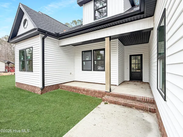 $516,900 | 212 Reedy Creek Drive, Elizabeth City, NC 27909