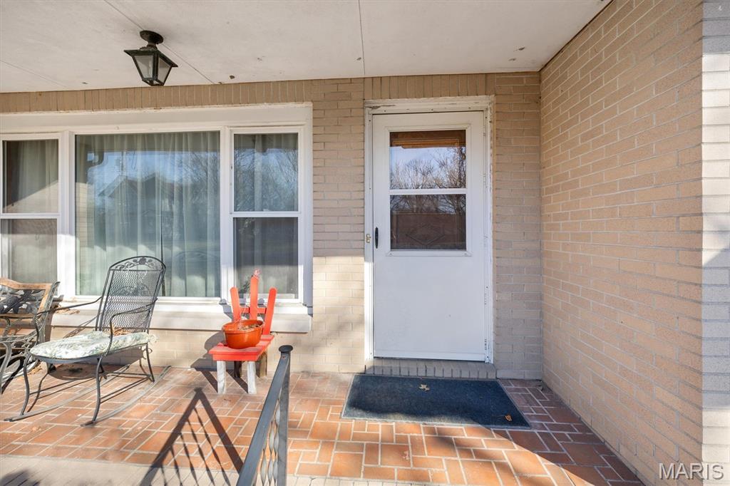 205 West Magnolia Street Marine, IL 62061 - Photo 2 of 40