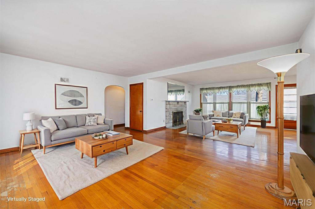 205 West Magnolia Street Marine, IL 62061 - Photo 4 of 40