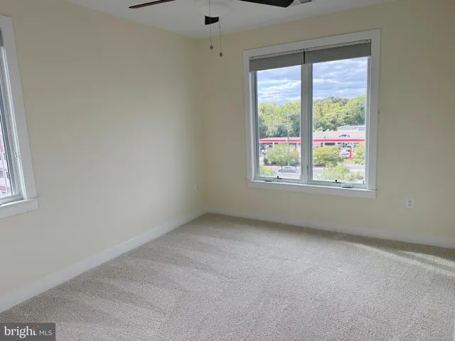 $960,000 | 620 McKenzie Avenue, Alexandria, VA 22301