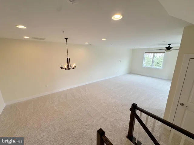 $960,000 | 620 McKenzie Avenue, Alexandria, VA 22301