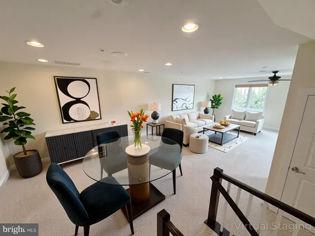 $960,000 | 620 McKenzie Avenue, Alexandria, VA 22301