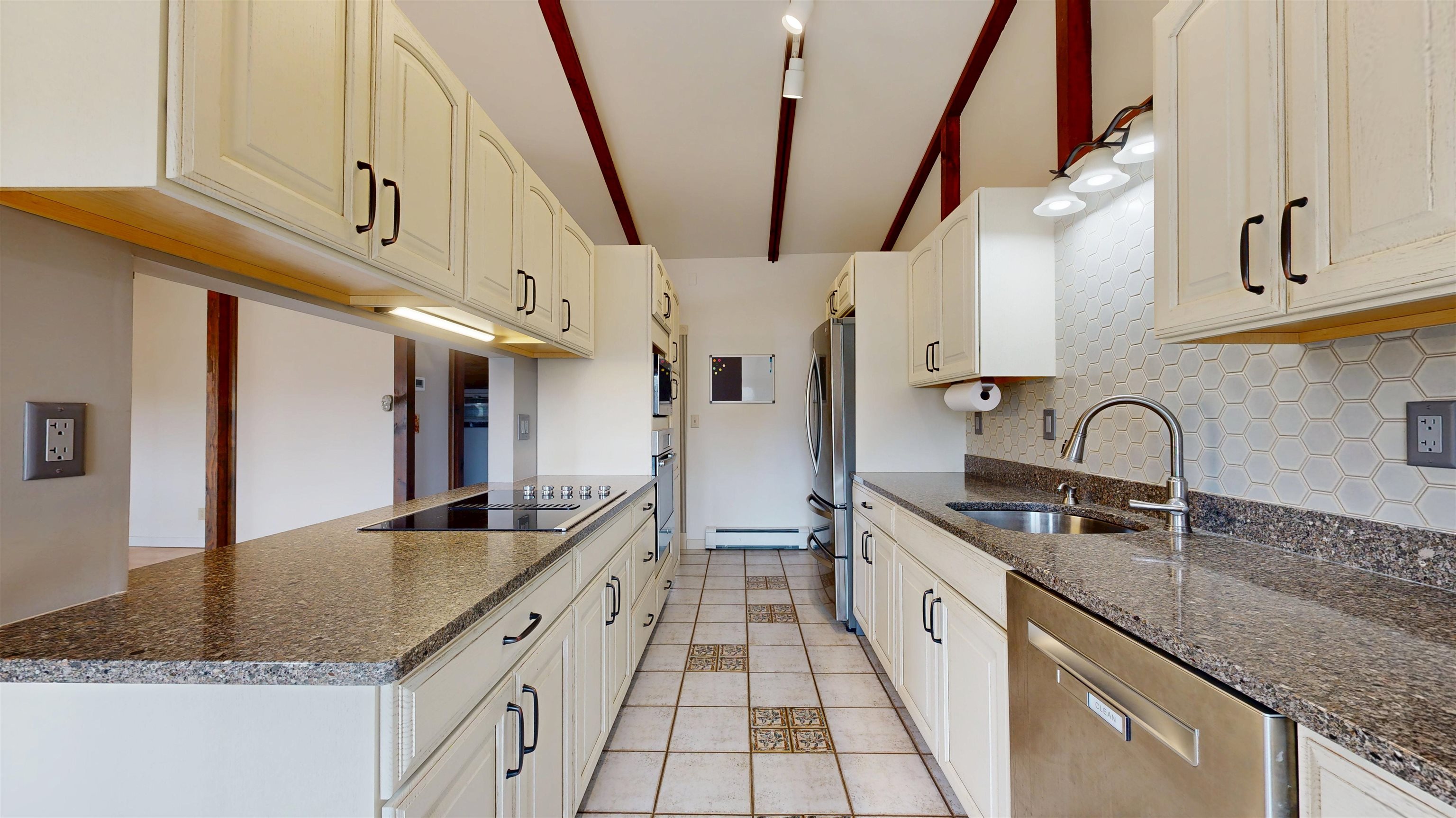 11 Lamore Road Essex, VT 05452 - Photo 6 of 49