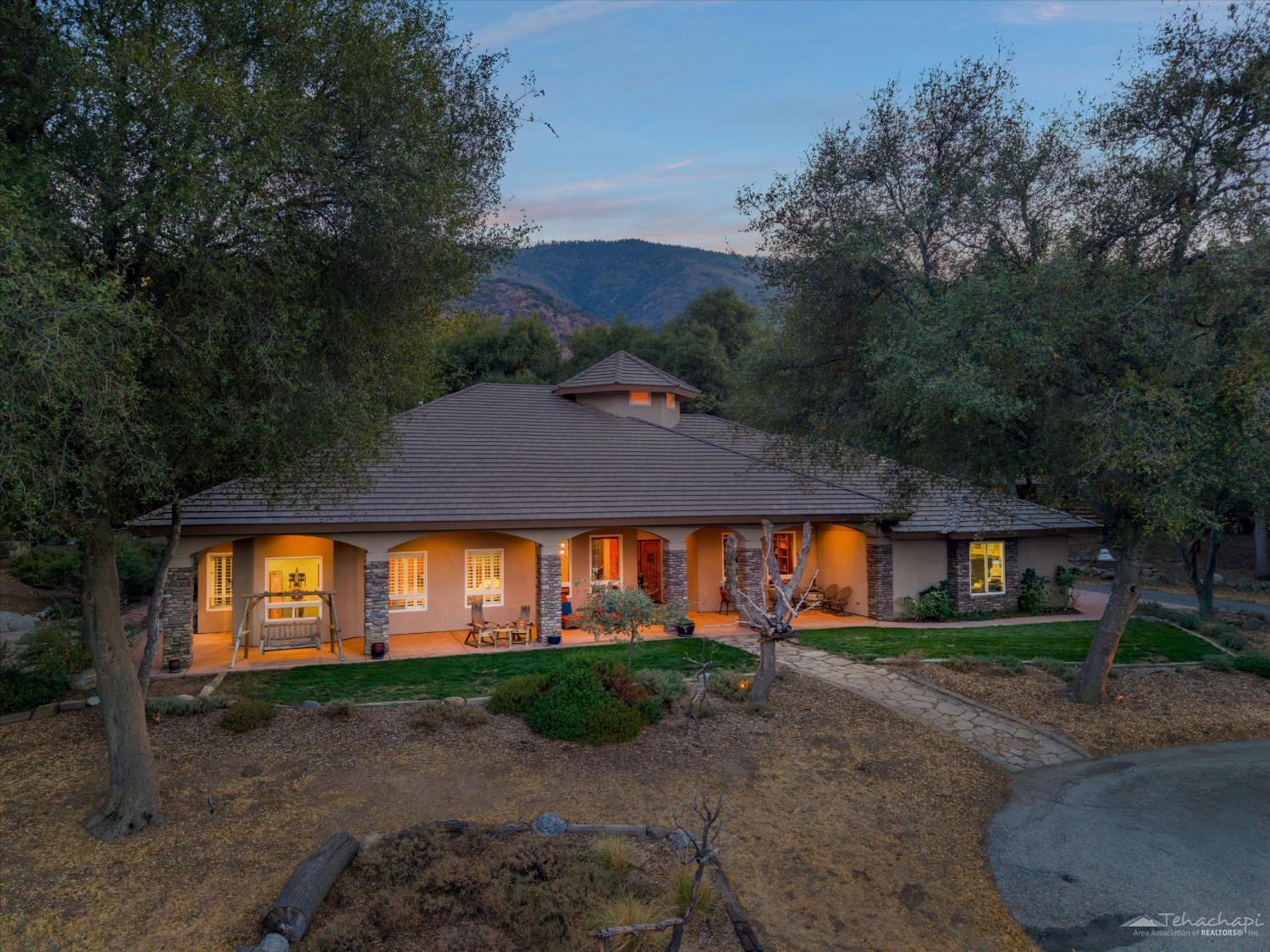28429 Valley Oak Road Keene, CA 93531 - Photo 5 of 62 Gallery Image 5