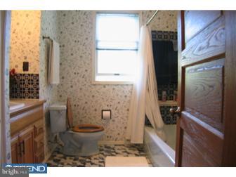 820 Beechwood Road Havertown, PA 19083 - Photo 11 of 25 Bathroom