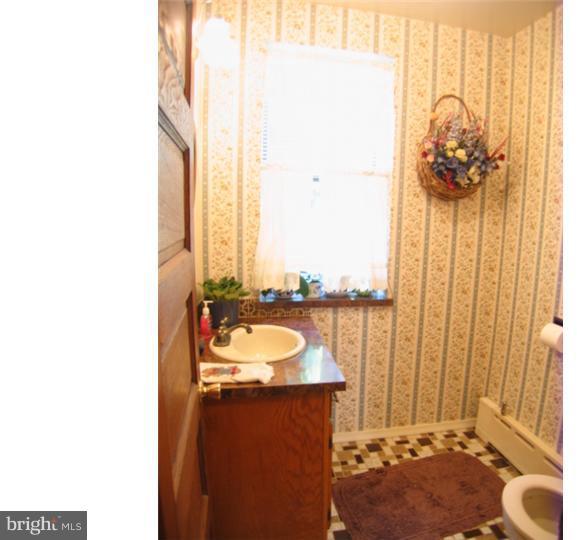 820 Beechwood Road Havertown, PA 19083 - Photo 14 of 25 Half Bath